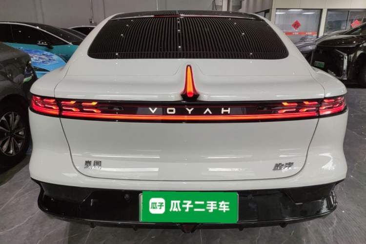 Used VOYAH PASSION 2024 PHEV Four-Wheel Drive Ultra-Long Range Executive Edition Rear