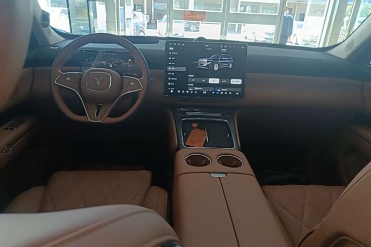 Used VOYAH Titan 2026 Model Max+ Center Console