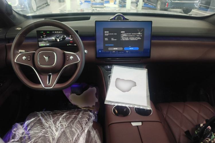 Used VOYAH Titan 2026 Model Max+ Center Console