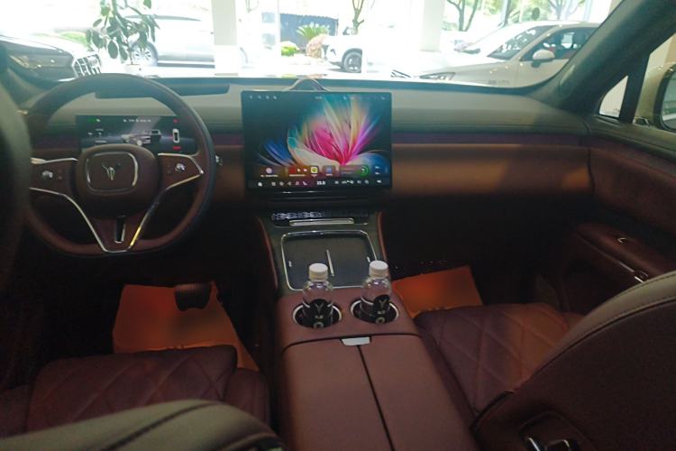 Used VOYAH Titan 2026 Model Max+ Center Console