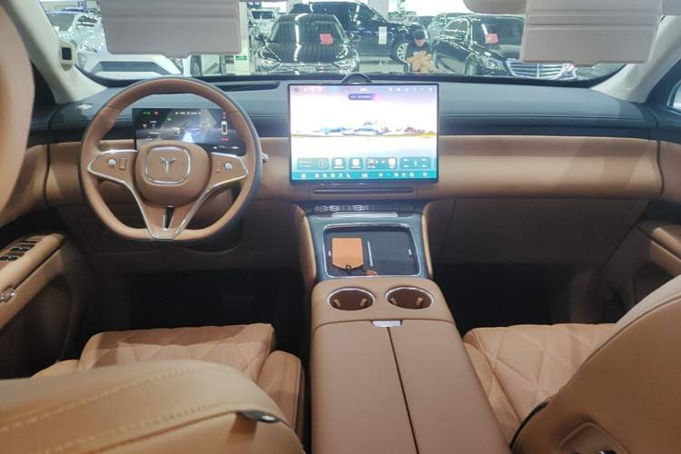 Used VOYAH Titan 2026 Model Max+ Center Console