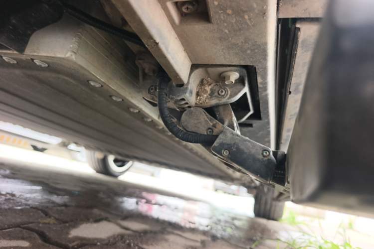 Used VOYAH Titan 2026 Model Max+ Chassis Front Left