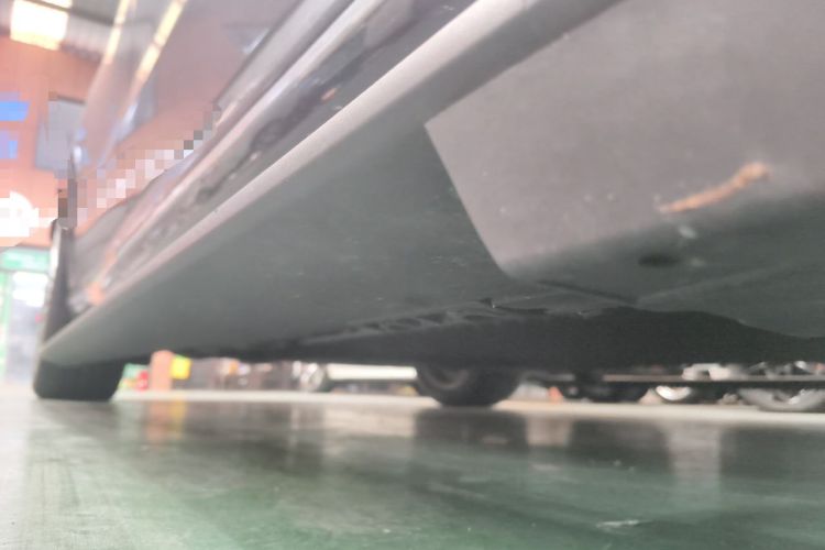 Used VOYAH Titan 2026 Model Max+ Chassis Front Right