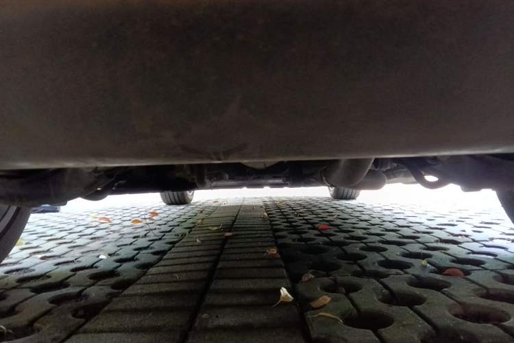 Used VOYAH Titan 2026 Model Max+ Chassis Rear Left
