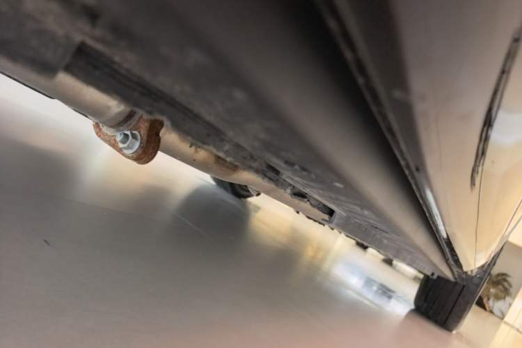 Used VOYAH Titan 2026 Model Max+ Chassis Rear Right