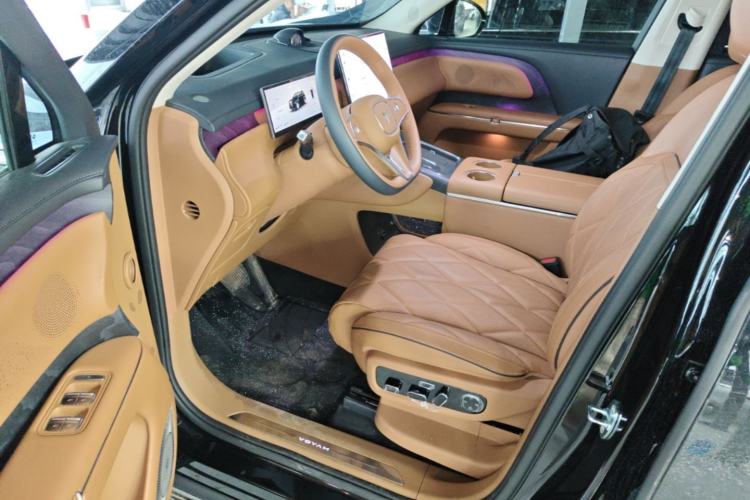 Used VOYAH Titan 2026 Model Max+ Driver Seat