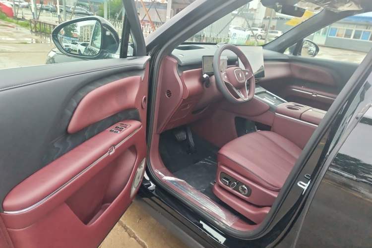 Used VOYAH Titan 2026 Model Max Driver Seat