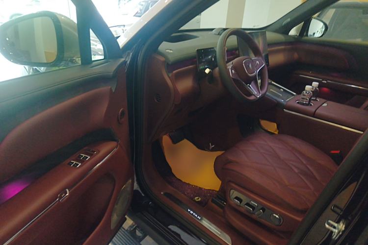 Used VOYAH Titan 2026 Model Max+ Driver Seat