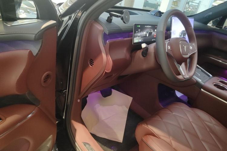 Used VOYAH Titan 2026 Model Max+ Driver Seat