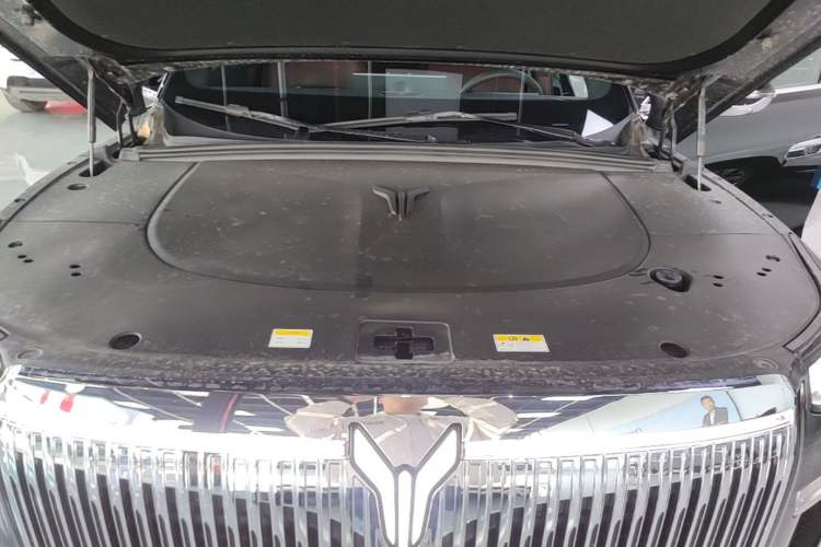 Used VOYAH Titan 2026 Model Max+ Engine Bay