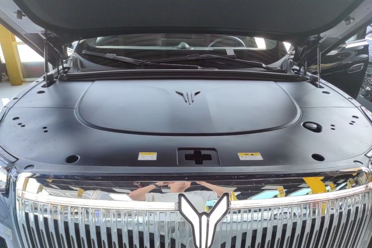 Used VOYAH Titan 2026 Model Max+ Engine Bay