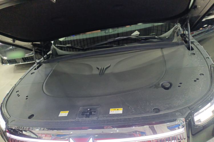 Used VOYAH Titan 2026 Model Max+ Engine Bay