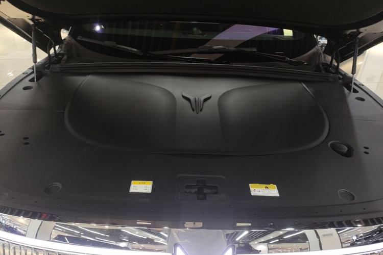 Used VOYAH Titan 2026 Model Max+ Engine Bay