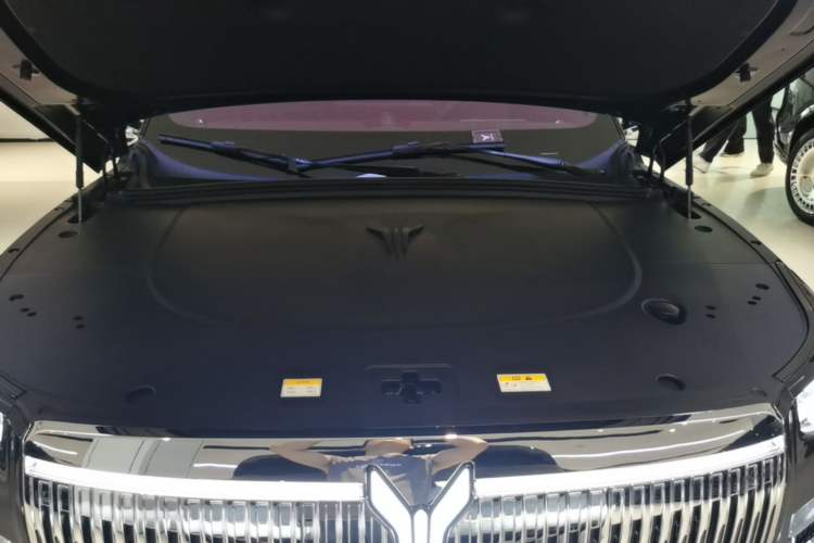 Used VOYAH Titan 2026 Model Max+ Engine Bay