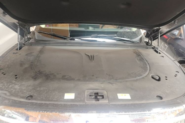 Used VOYAH Titan 2026 Model Max+ Engine Bay