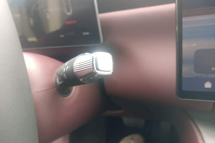 Used VOYAH Titan 2026 Model Max Gear Lever