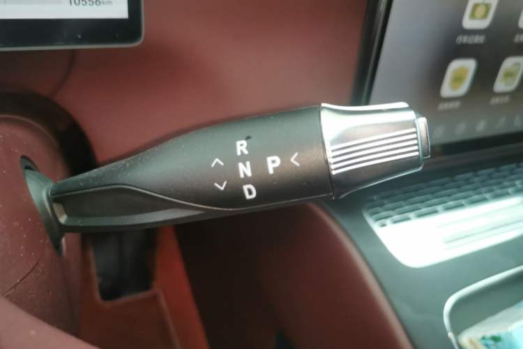 Used VOYAH Titan 2026 Model Max+ Gear Lever