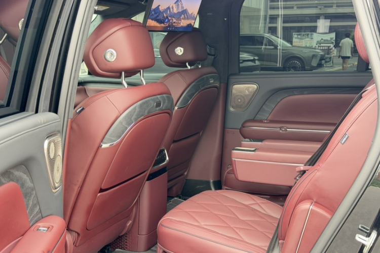 Used VOYAH Titan 2026 Model Max+ Interior 4