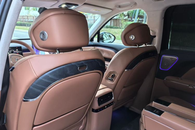 Used VOYAH Titan 2026 Model Max+ Interior 4
