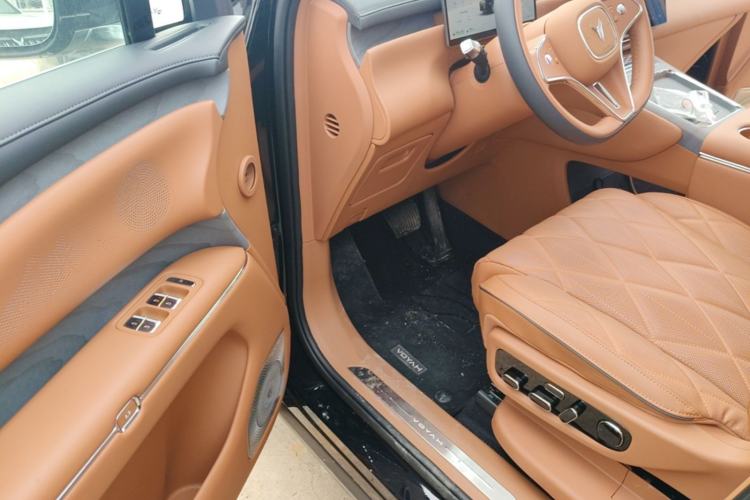 Used VOYAH Titan 2026 Model Max+ Left Front Seat