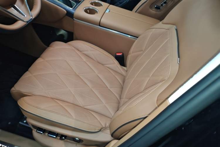 Used VOYAH Titan 2026 Model Max+ Left Front Seat
