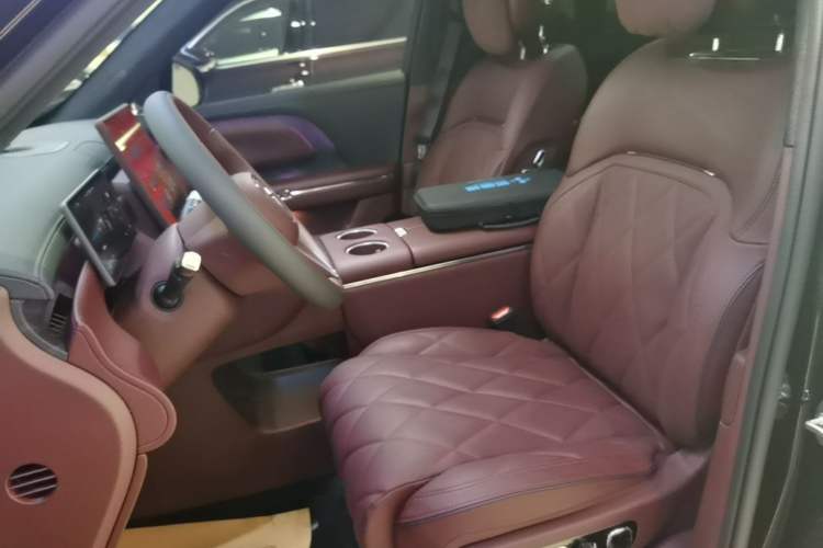 Used VOYAH Titan 2026 Model Max+ Left Front Seat