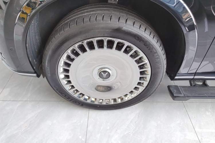 Used VOYAH Titan 2026 Model Max+ Left Front Wheel Hub