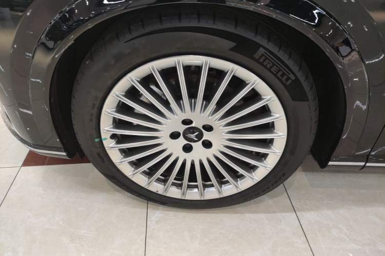 Used VOYAH Titan 2026 Model Max+ Left Front Wheel Hub