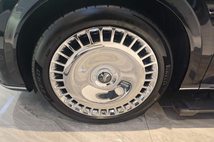 Used VOYAH Titan 2026 Model Max+ Left Front Wheel Hub