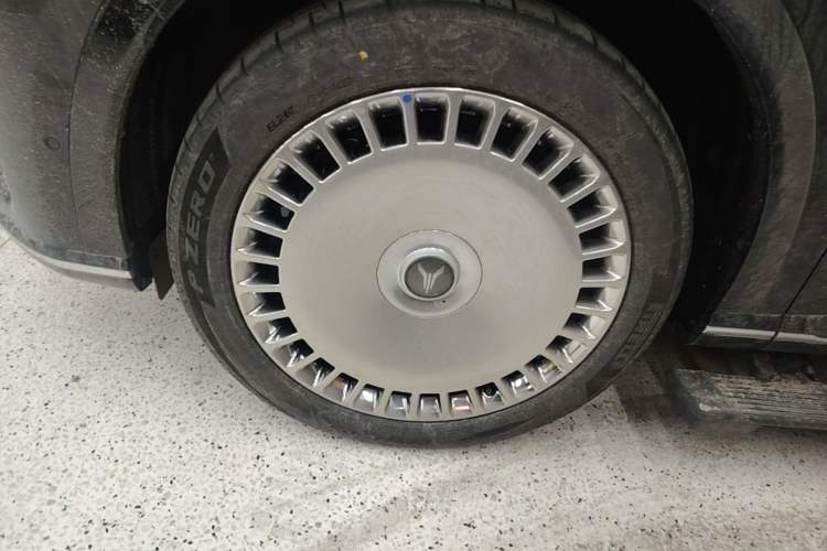 Used VOYAH Titan 2026 Model Max+ Left Front Wheel Hub
