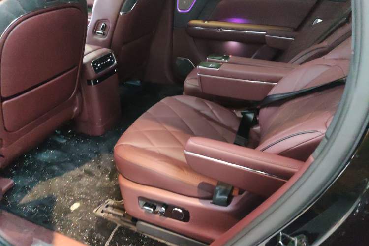 Used VOYAH Titan 2026 Model Max+ Left Rear Seat