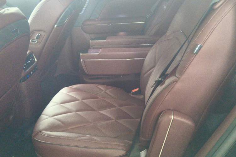 Used VOYAH Titan 2026 Model Ultra Left Rear Seat