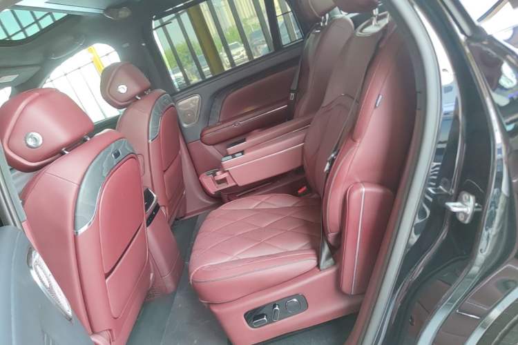 Used VOYAH Titan 2026 Model Max+ Left Rear Seat