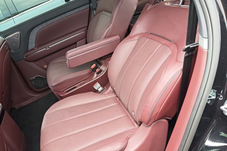 Used VOYAH Titan 2026 Model Max Left Rear Seat