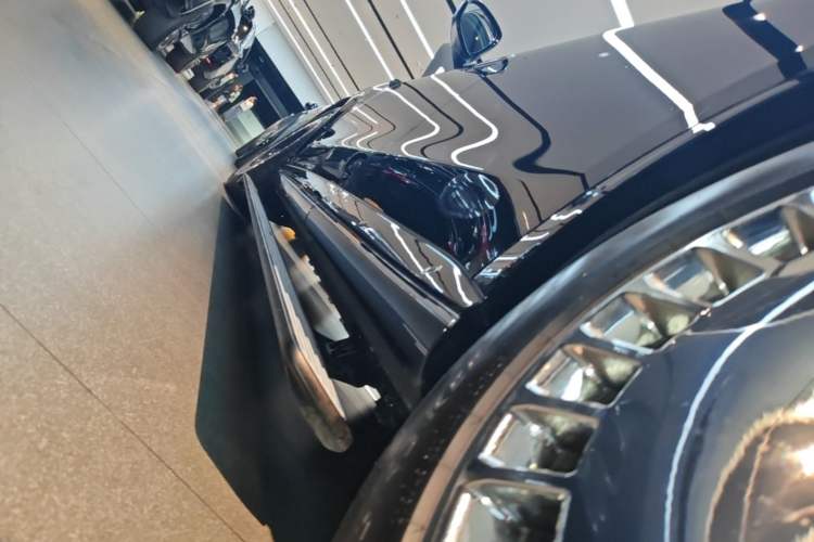 Used VOYAH Titan 2026 Model Max+ Left Side Sill
