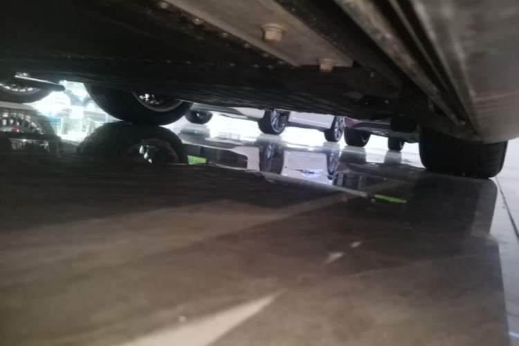 Used VOYAH Titan 2026 Model Max+ Left Side Sill