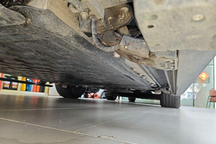 Used VOYAH Titan 2026 Model Max+ Left Side Sill