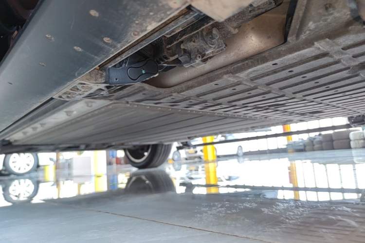 Used VOYAH Titan 2026 Model Max+ Left Side Sill