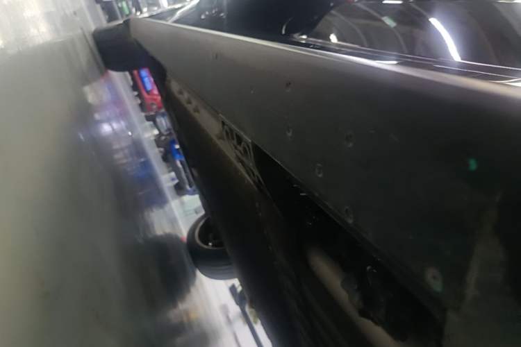 Used VOYAH Titan 2026 Model Max+ Left Side Sill