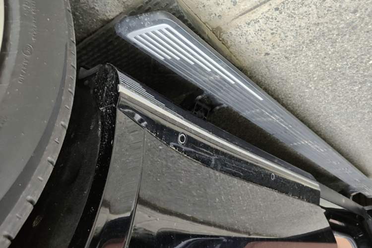 Used VOYAH Titan 2026 Model Max+ Left Side Sill