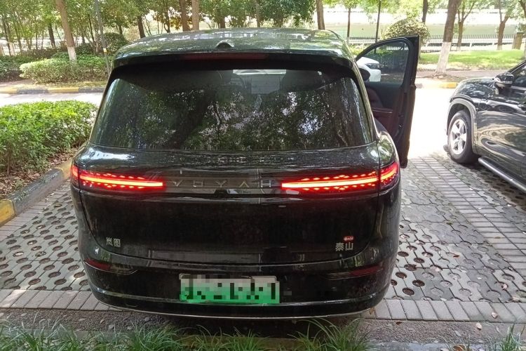 Used VOYAH Titan 2026 Model Max+ Rear