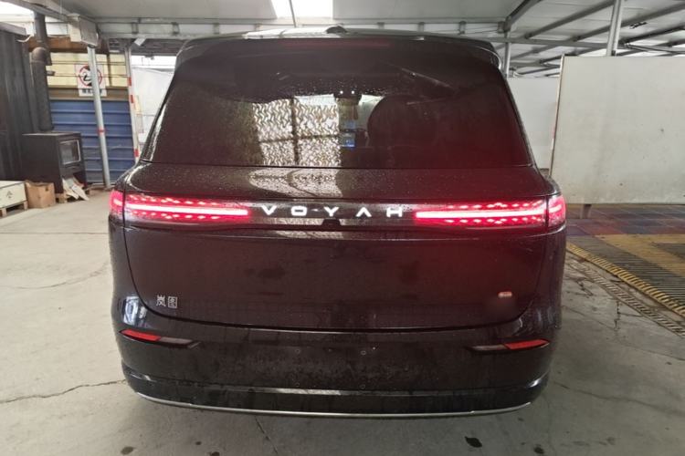 Used VOYAH Titan 2026 Model Max Rear