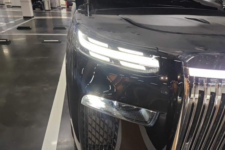 Used VOYAH Titan 2026 Model Max Right Front Headlight