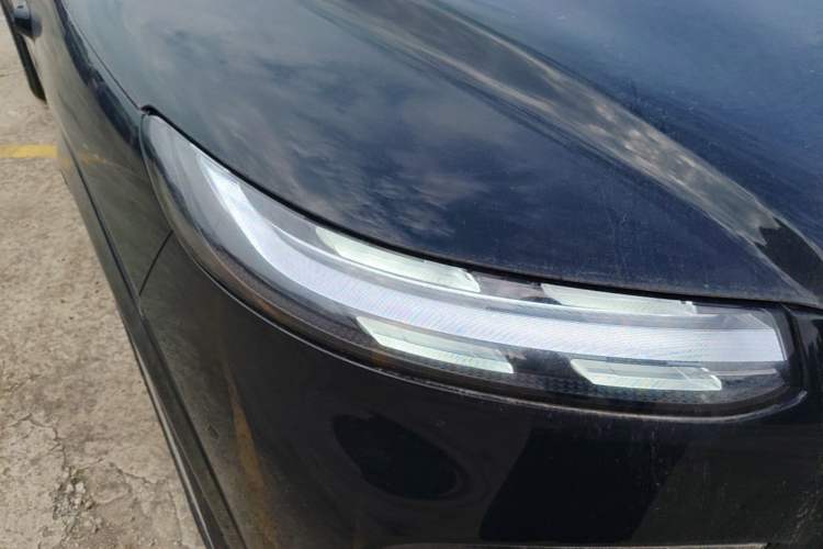 Used VOYAH Titan 2026 Model Max+ Right Front Headlight