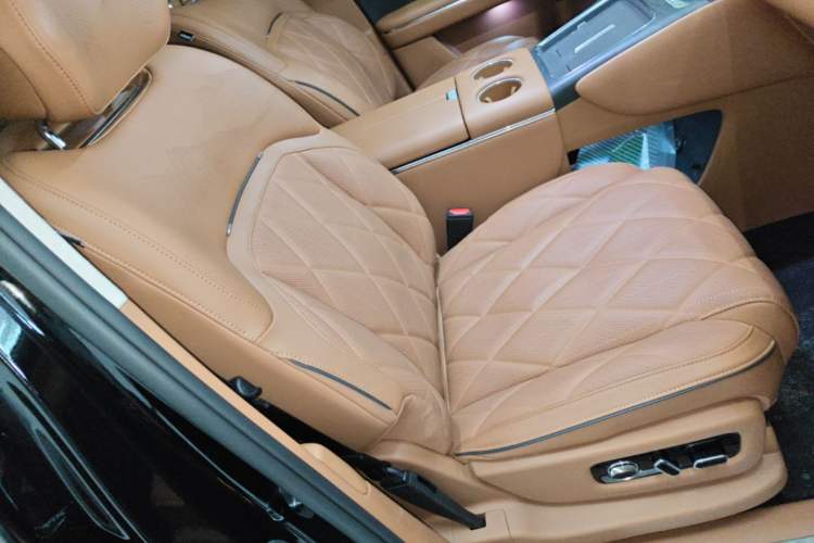 Used VOYAH Titan 2026 Model Max+ Right Front Seat