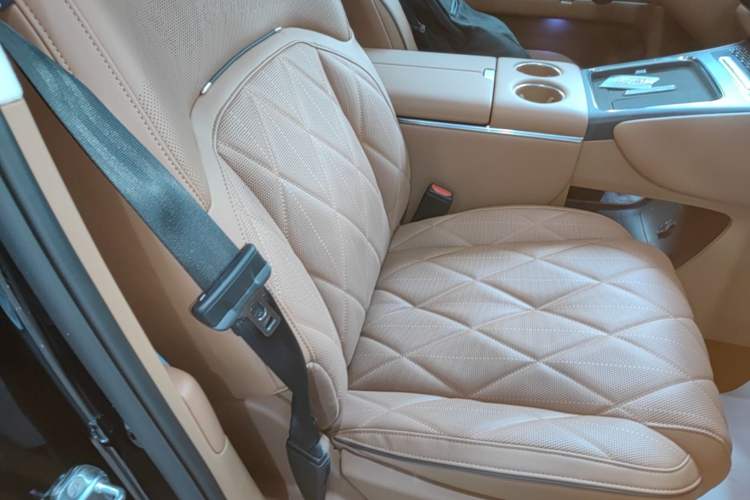 Used VOYAH Titan 2026 Model Max+ Right Front Seat