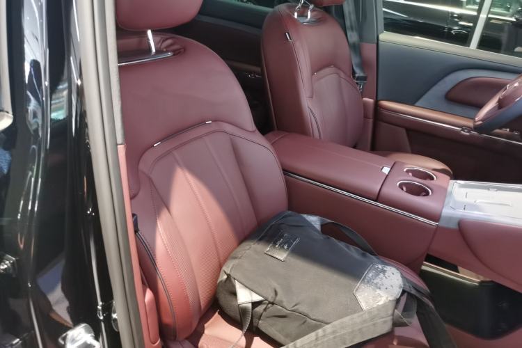 Used VOYAH Titan 2026 Model Max Right Front Seat