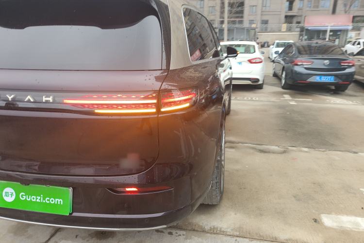 Used VOYAH Titan 2026 Model Max+ Right Rear Taillight