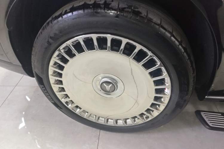 Used VOYAH Titan 2026 Model Max+ Right Rear Wheel Hub