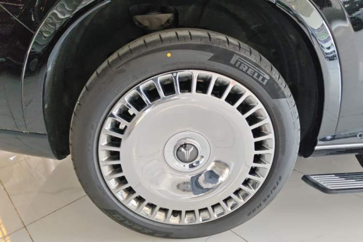 Used VOYAH Titan 2026 Model Max+ Right Rear Wheel Hub